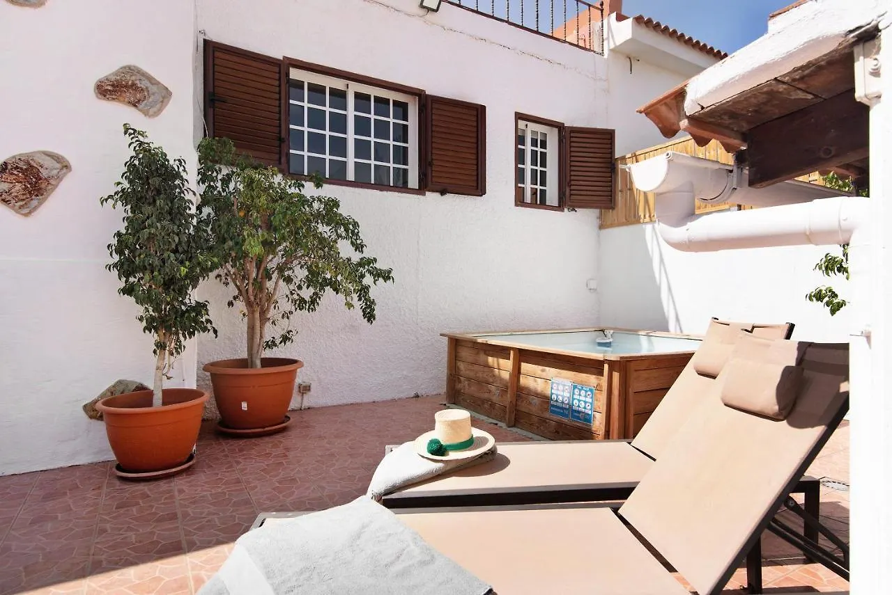 Villa Floti Con Vistas Al Mar Telde Spain
